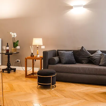 Ebl Luxury Konukevi 4*