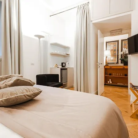 Pensjonat Ebl Luxury 4*